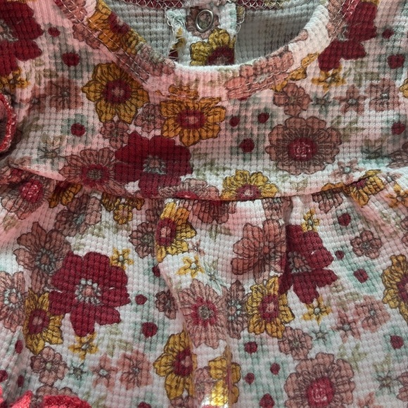 Matching set - Picture 2 of 3